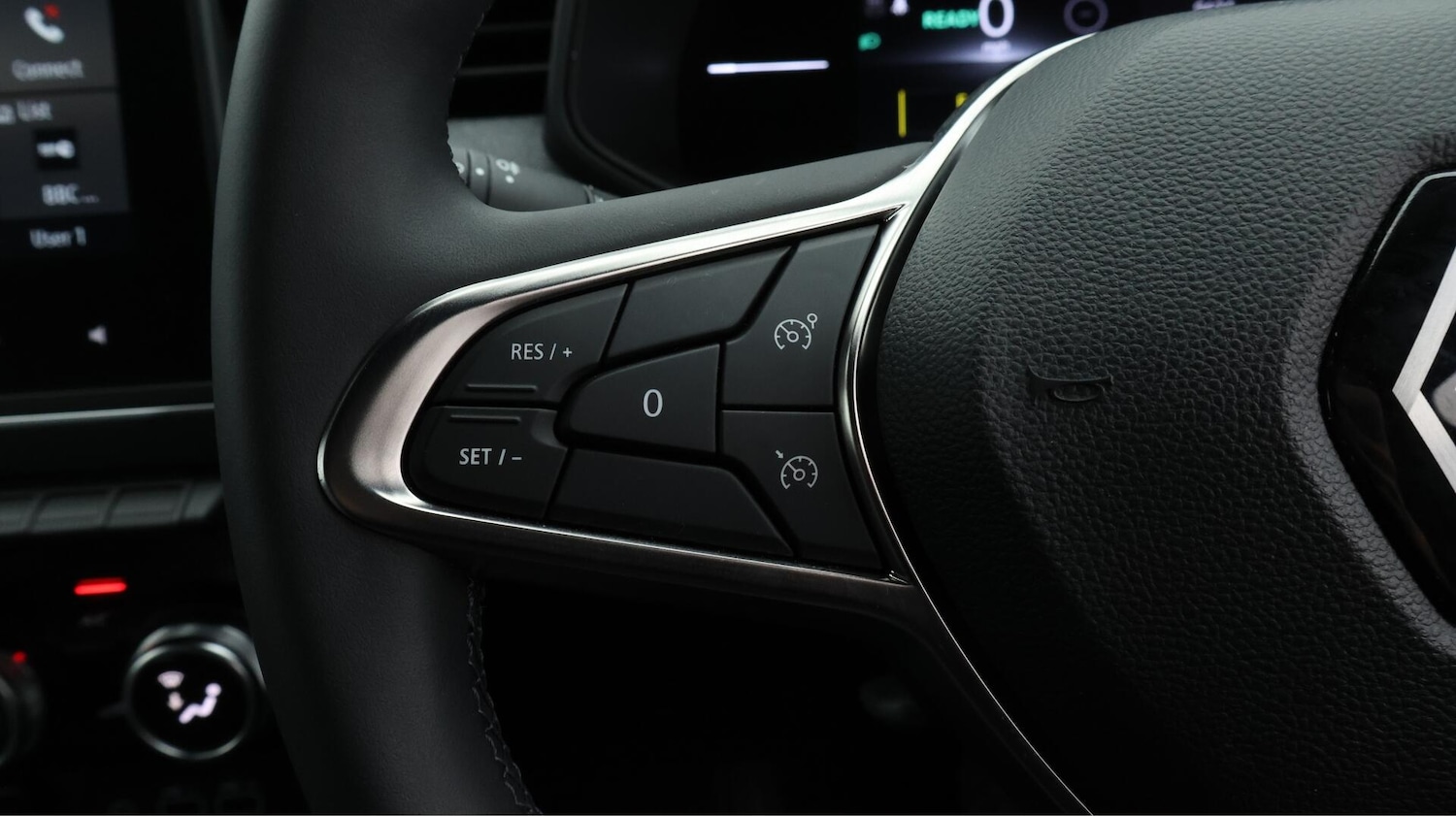 Used Renault Clio 2024 for sale - 76562143: Photo 25