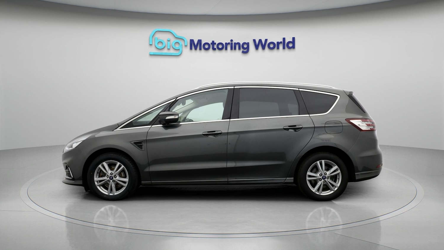 Used Ford S-Max 2022 for sale - 77762899: Photo 4