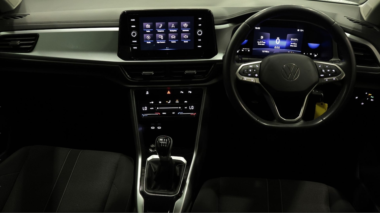 Used Volkswagen T-Roc 2024 for sale - 77664472: Photo 13