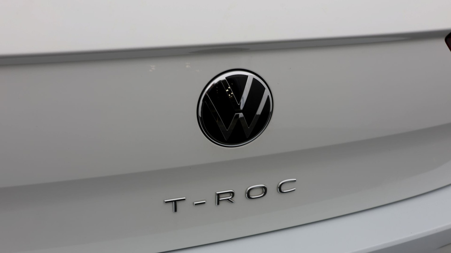 Used Volkswagen T-Roc 2024 for sale - 77664472: Photo 23