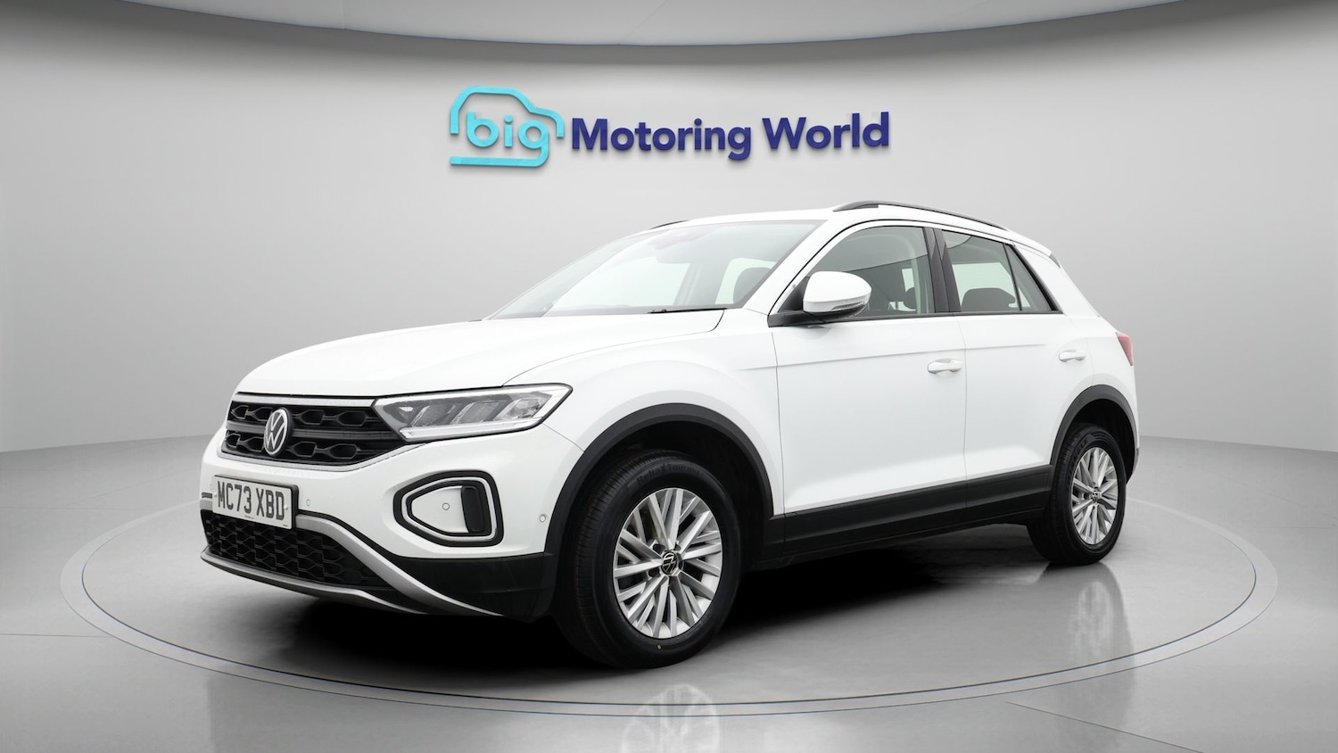 Used Volkswagen T-Roc 2024 for sale - 77664472: Photo 3