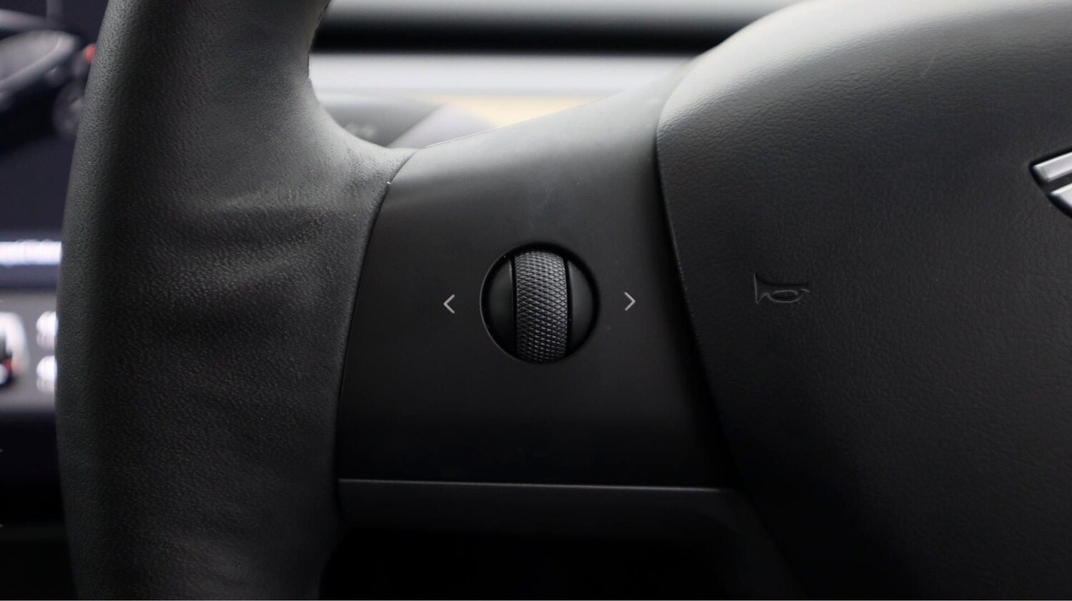 Used Tesla Model 3 2023 for sale - 77525773: Photo 21