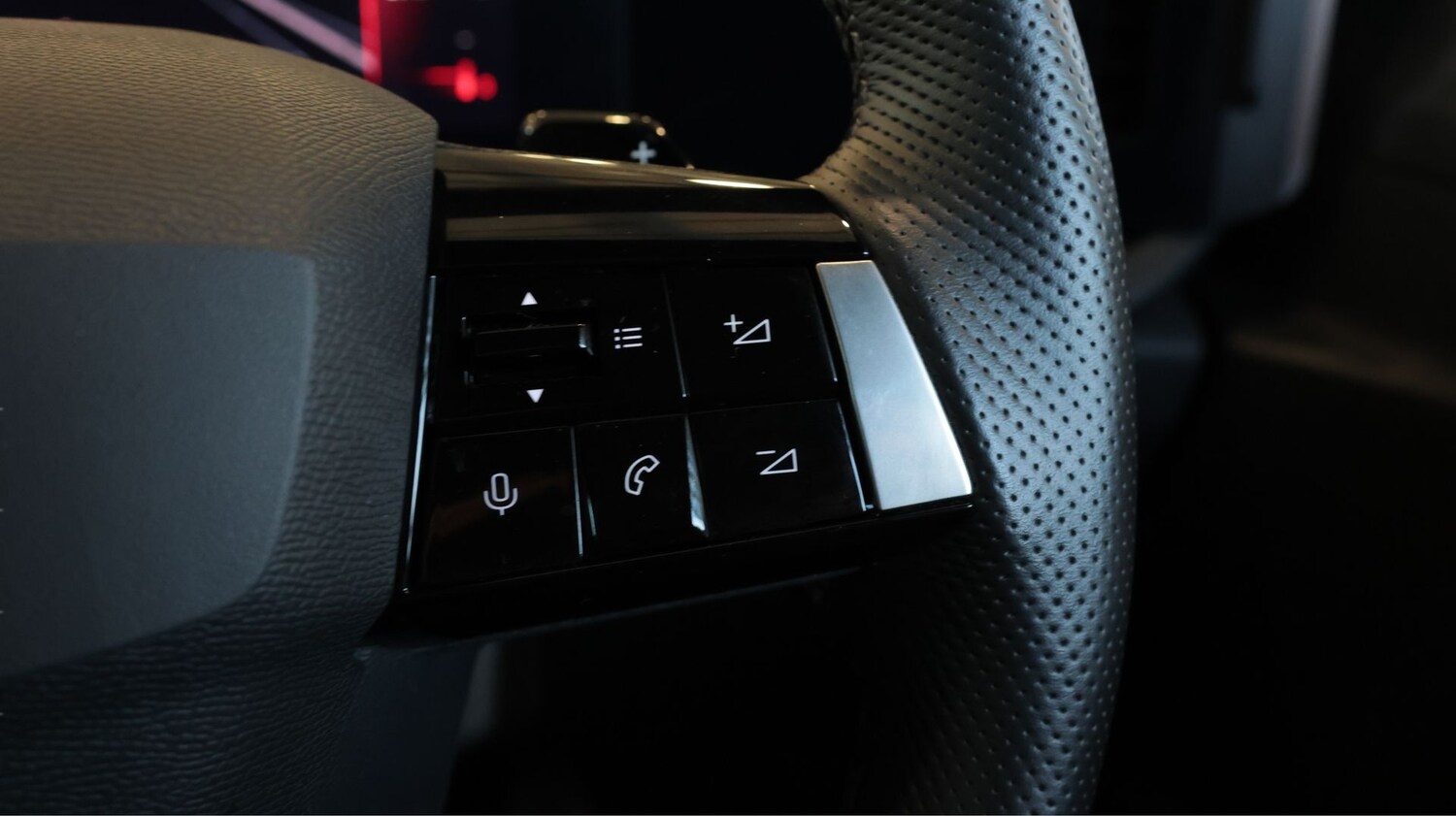 Used Vauxhall Astra for sale - 77940934: Photo 20