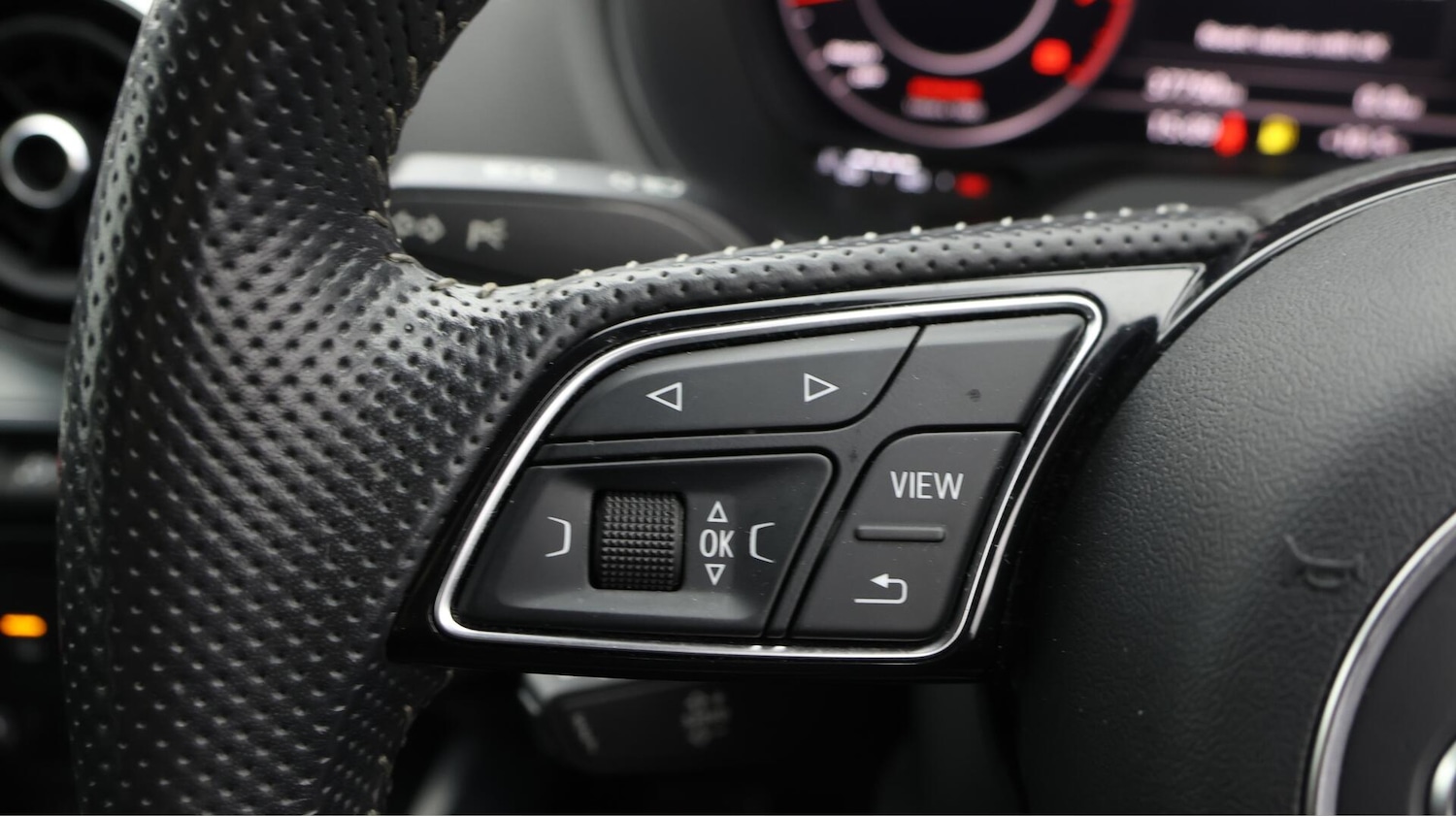 Used Audi Q2 2018 for sale - 76431808: Photo 23