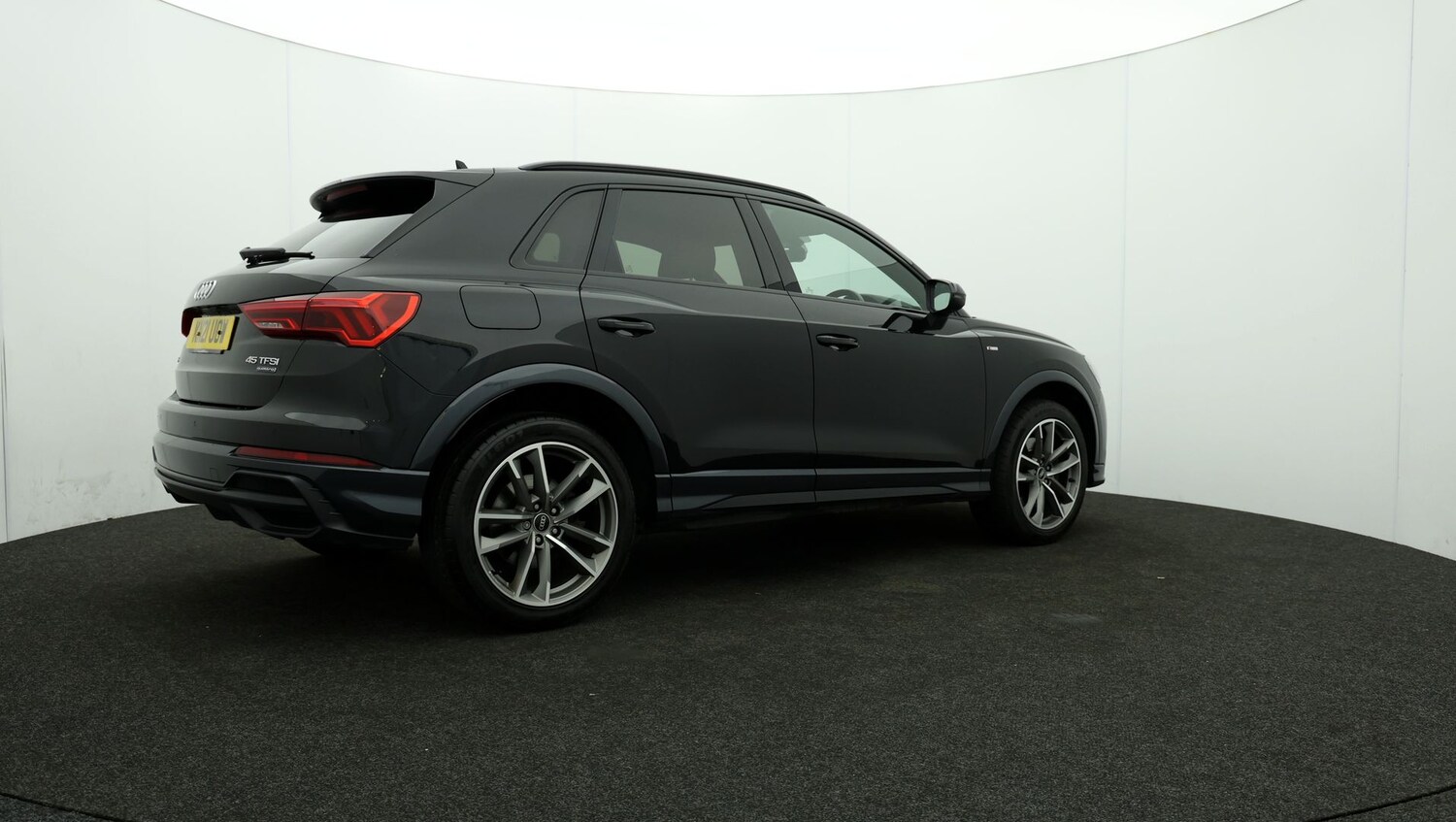 Used Audi Q3 for sale - 76810467: Photo 16