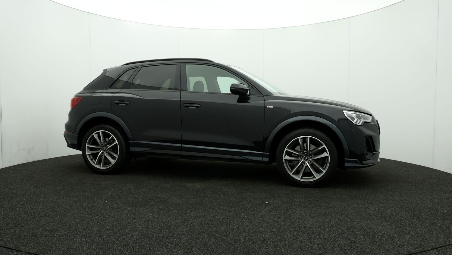 Used Audi Q3 for sale - 76810467: Photo 32