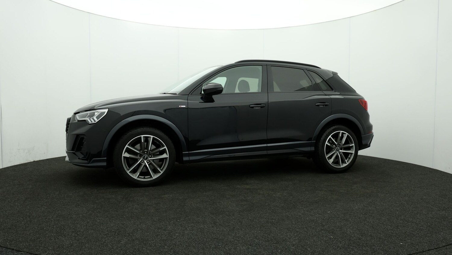 Used Audi Q3 for sale - 76810467: Photo 61