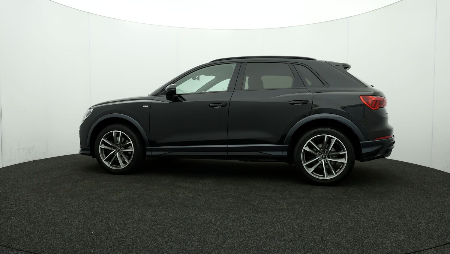 Used Audi Q3 for sale - 76810467: Photo 66