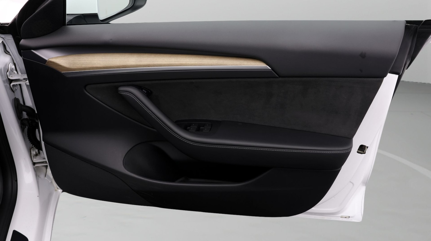 Used Tesla Model 3 2021 for sale - 77414015: Photo 15