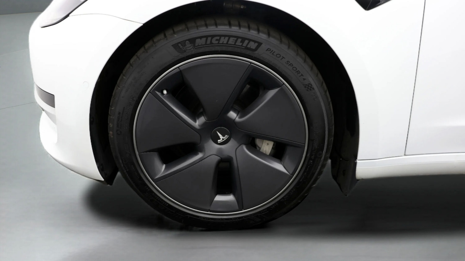 Used Tesla Model 3 2021 for sale - 77414015: Photo 18