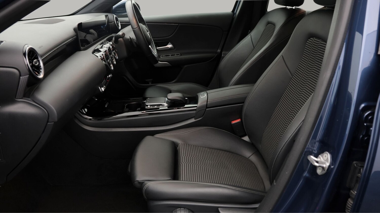 Used Mercedes-Benz A-Class for sale - 77906178: Photo 14