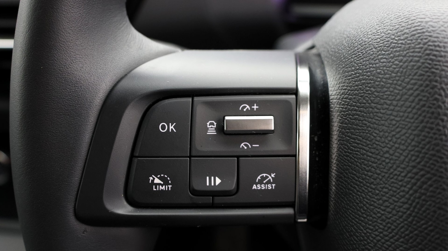 Used Citroen C4 2023 for sale - 77382810: Photo 25