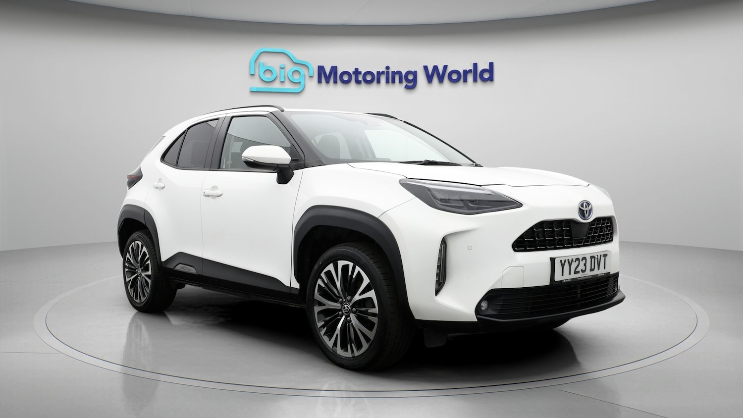 Used Toyota Yaris Cross 2023 for sale - 77954399: Photo 1