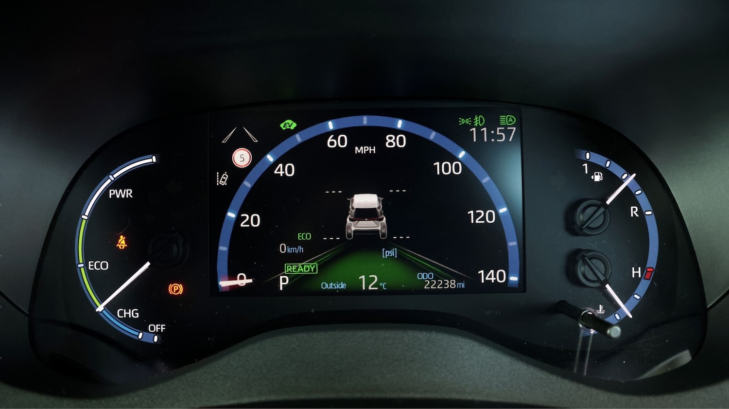 Used Toyota Yaris Cross 2023 for sale - 77954399: Photo 10