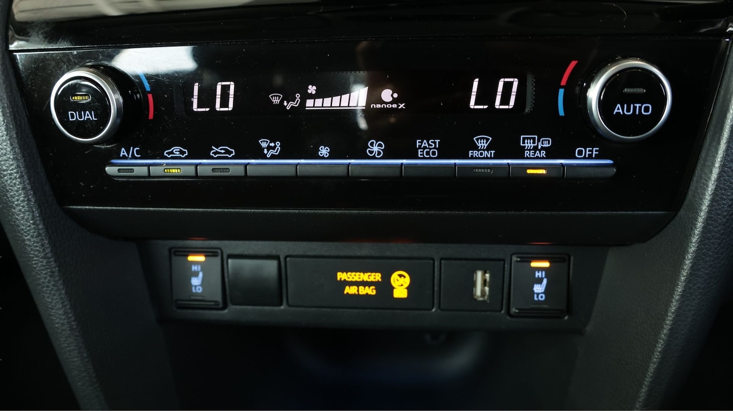 Used Toyota Yaris Cross 2023 for sale - 77954399: Photo 12