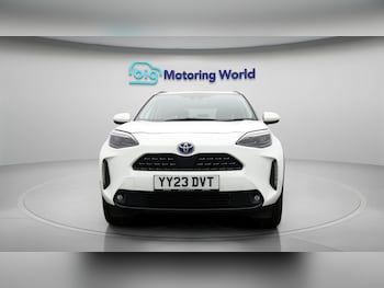 Used Toyota Yaris Cross 2023 for sale - 77954399: Photo