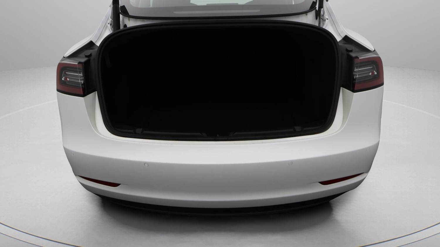 Used Tesla Model 3 2021 for sale - 76742877: Photo 18