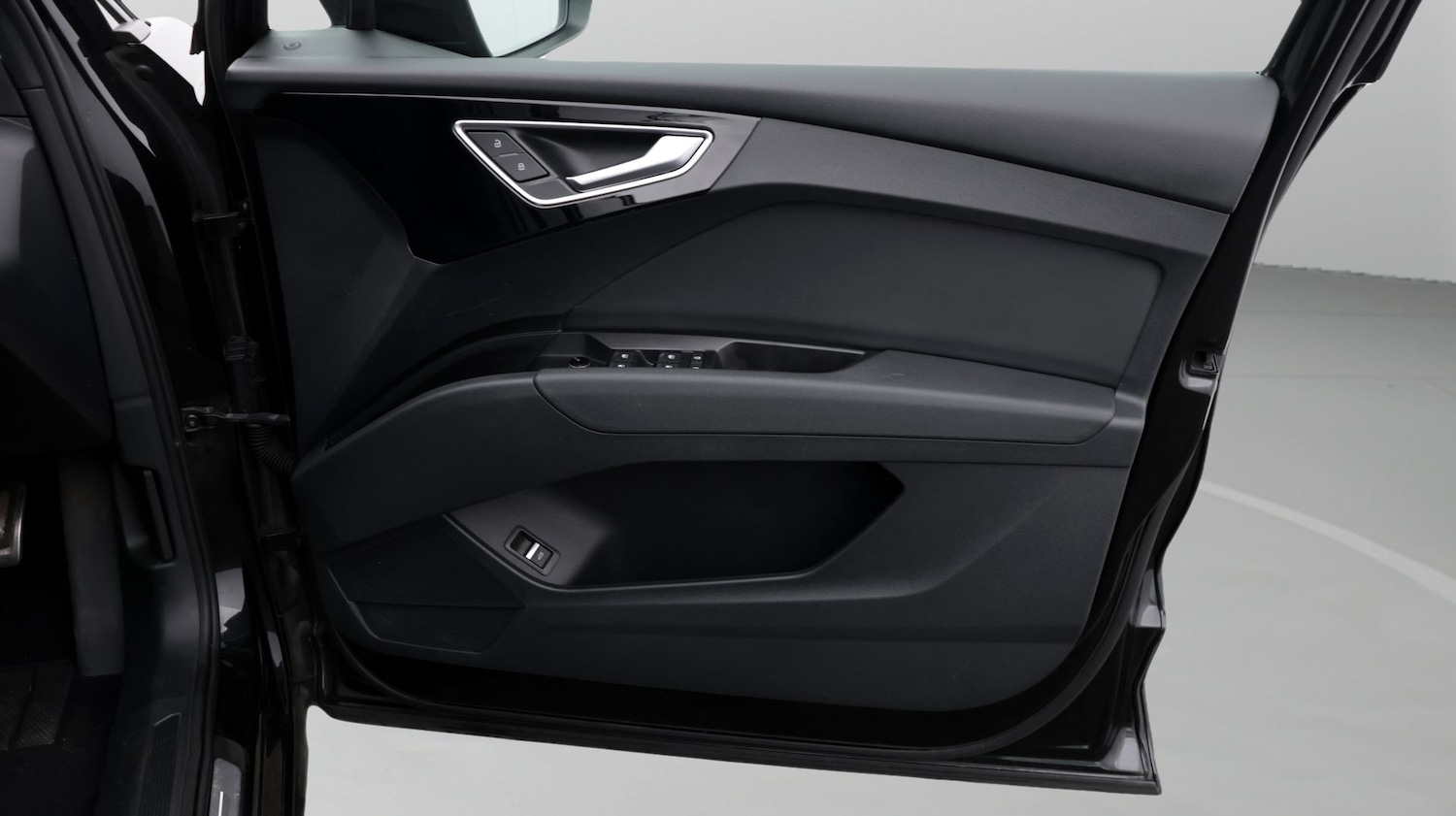 Used Audi Q4 e-tron 2022 for sale - 78169111: Photo 15