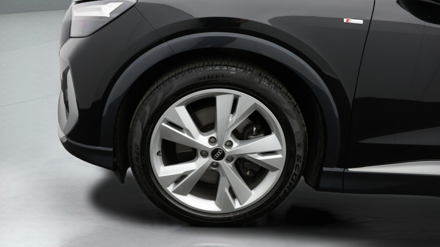 Used Audi Q4 e-tron 2022 for sale - 78169111: Photo 18