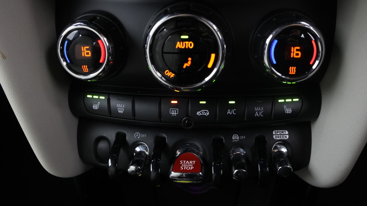 Used MINI Hatch 2021 for sale - 76633019: Photo 13