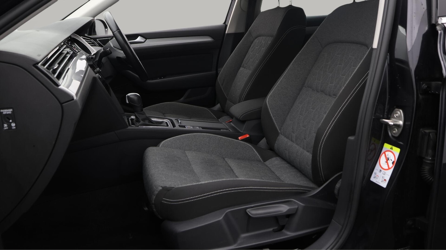 Used Volkswagen Passat for sale - 76522315: Photo 15