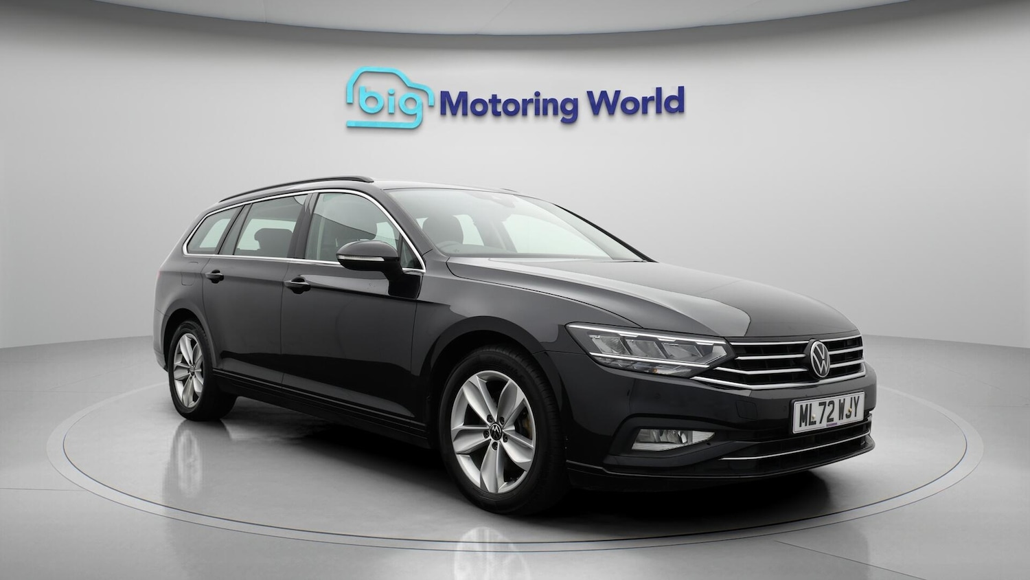 Used Volkswagen Passat for sale - 76522315: Photo 2