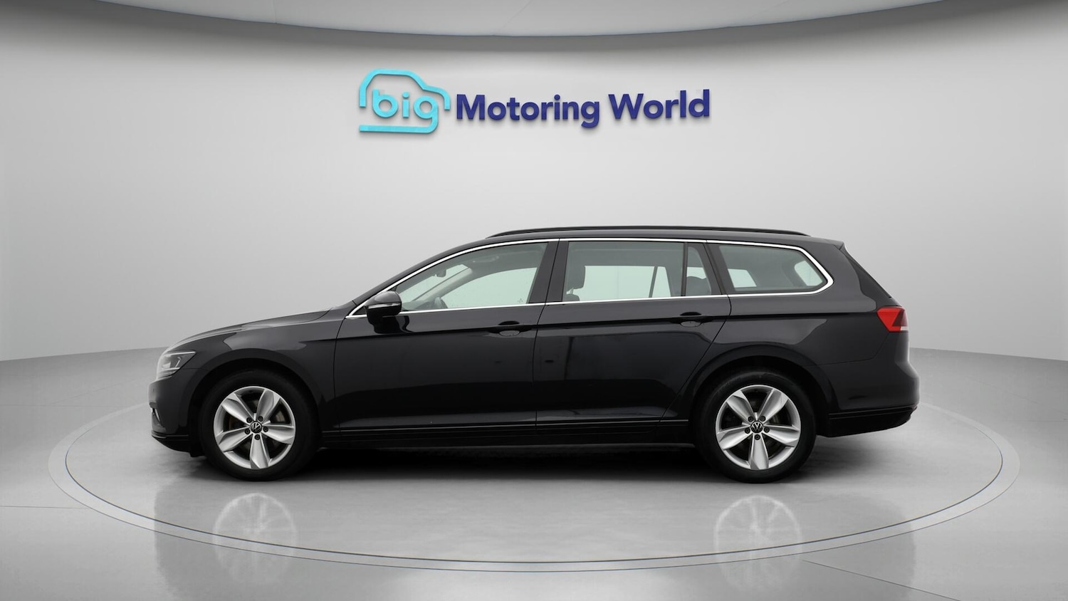 Used Volkswagen Passat for sale - 76522315: Photo 5