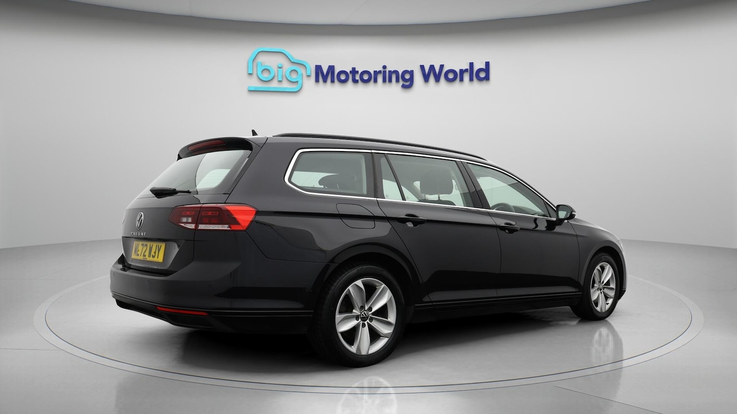 Used Volkswagen Passat for sale - 76522315: Photo 8