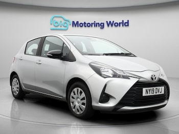 Used Toyota Yaris 2019 for sale - 77019440: Photo