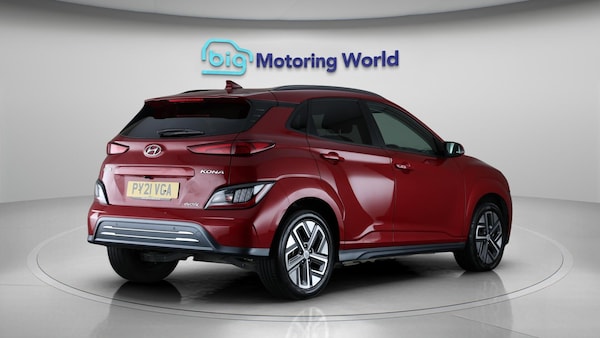 Used Hyundai KONA 2021 for sale - 76059670: Photo 8