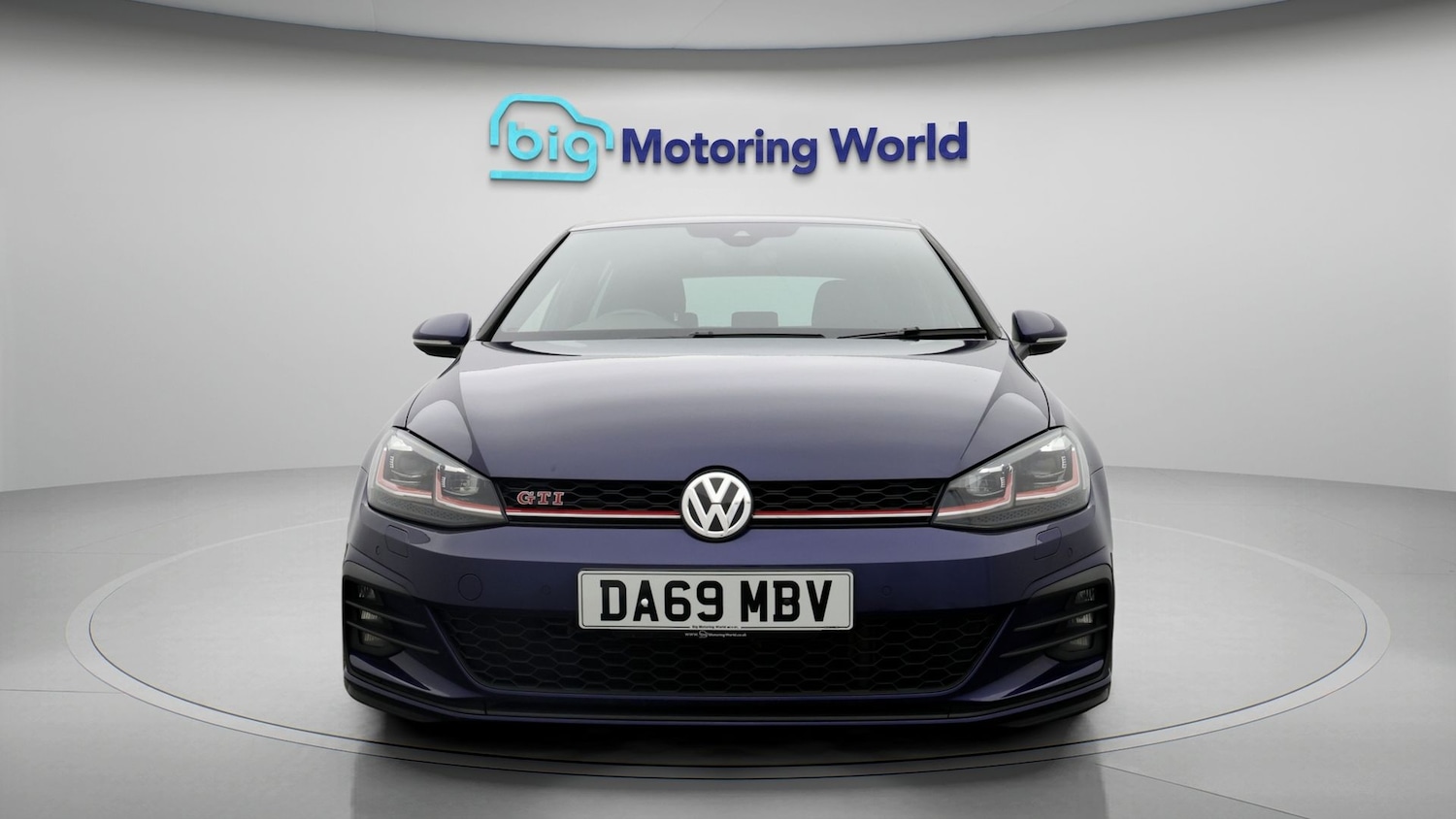 Used Volkswagen Golf 2019 for sale - 77719066: Photo 2