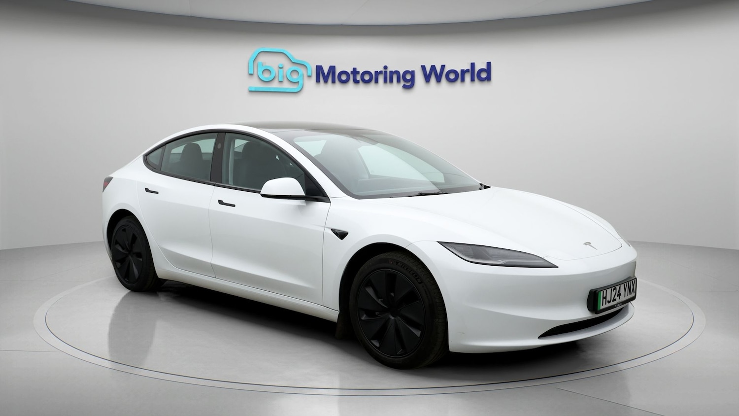 Used Tesla Model 3 2024 for sale - 76985597: Photo 2