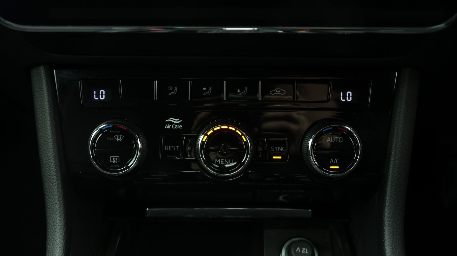 Used Skoda Superb 2018 for sale - 78018692: Photo 12