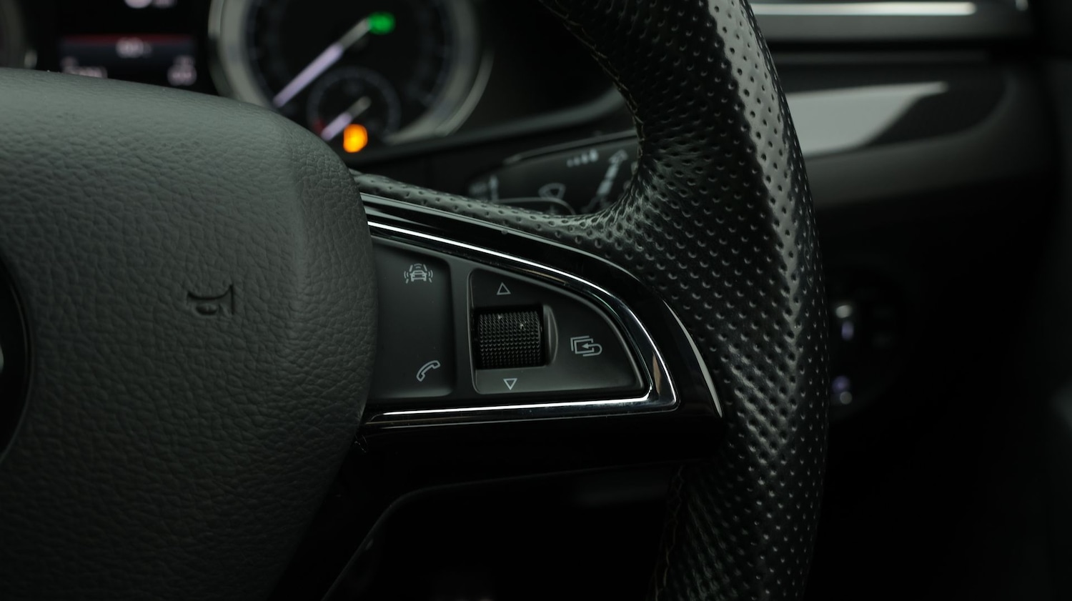 Used Skoda Superb 2018 for sale - 78018692: Photo 23