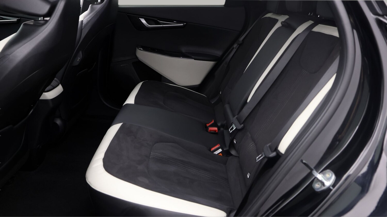 Used Kia EV6 for sale - 77196590: Photo 16