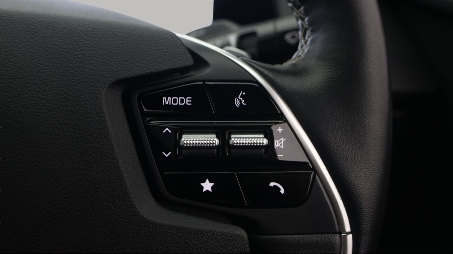 Used Kia EV6 for sale - 77196590: Photo 23