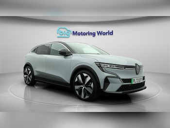 Used Renault Megane E Tech 2023 for sale - 76001677: Photo