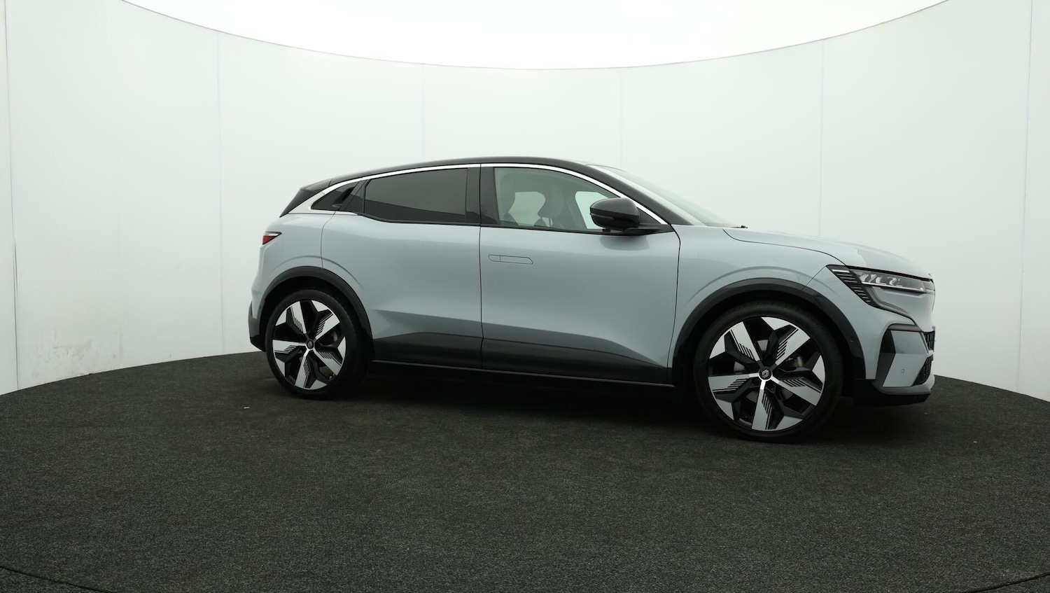 Used Renault Megane E Tech 2023 for sale - 76001677: Photo 47