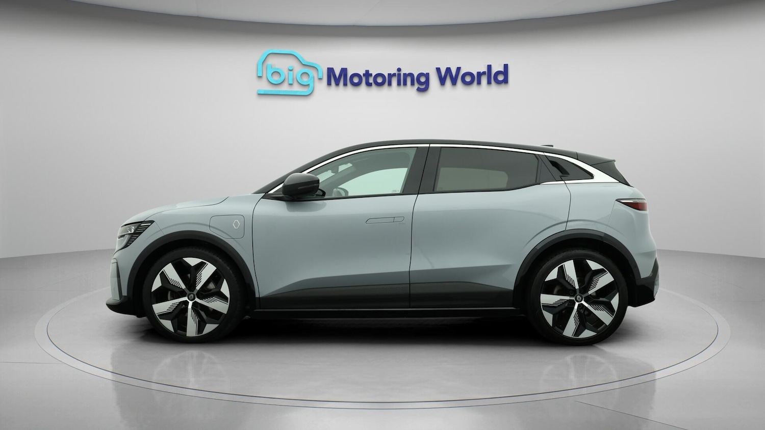 Used Renault Megane E Tech 2023 for sale - 76001677: Photo 5