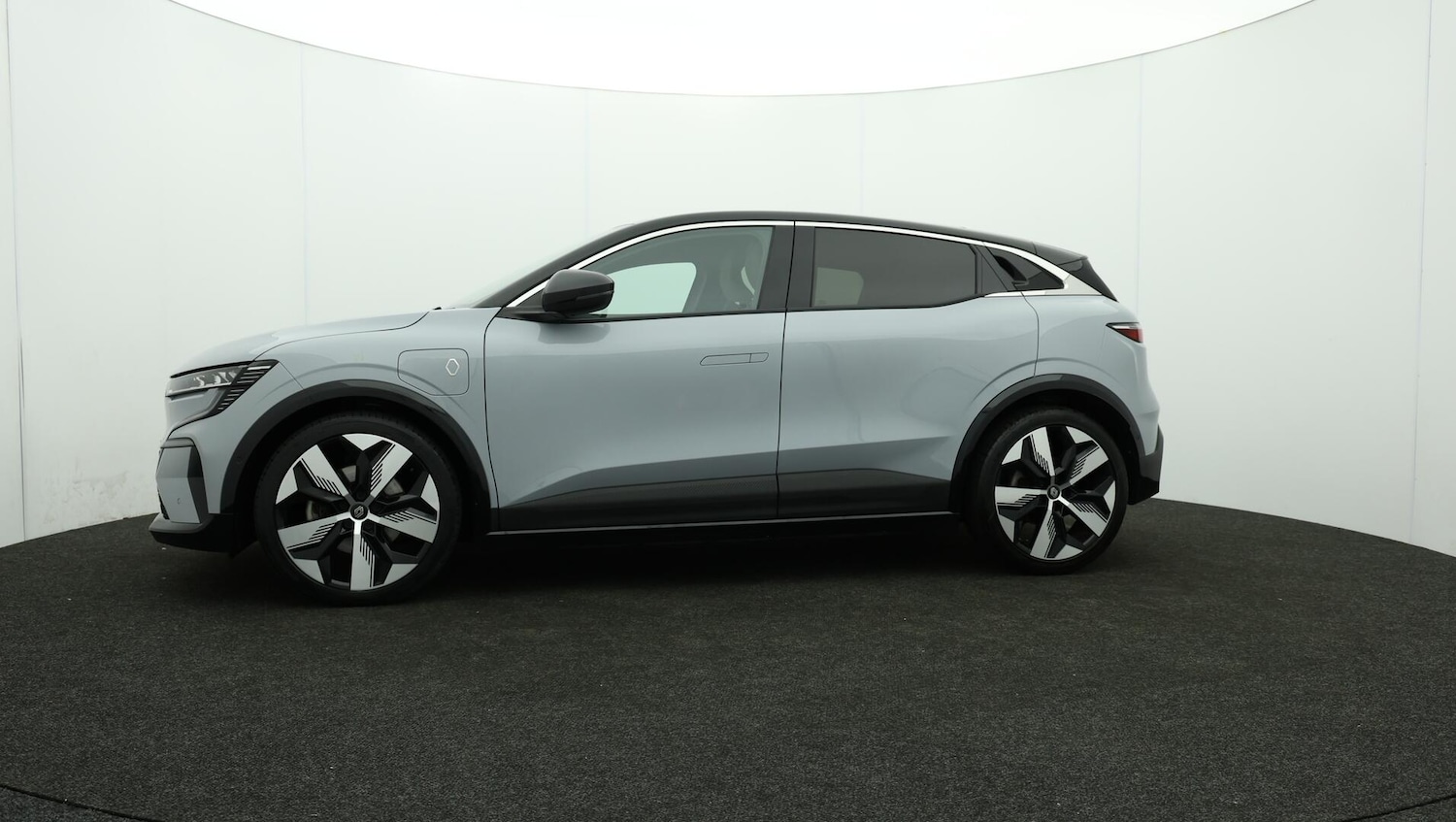 Used Renault Megane E Tech 2023 for sale - 76001677: Photo 70