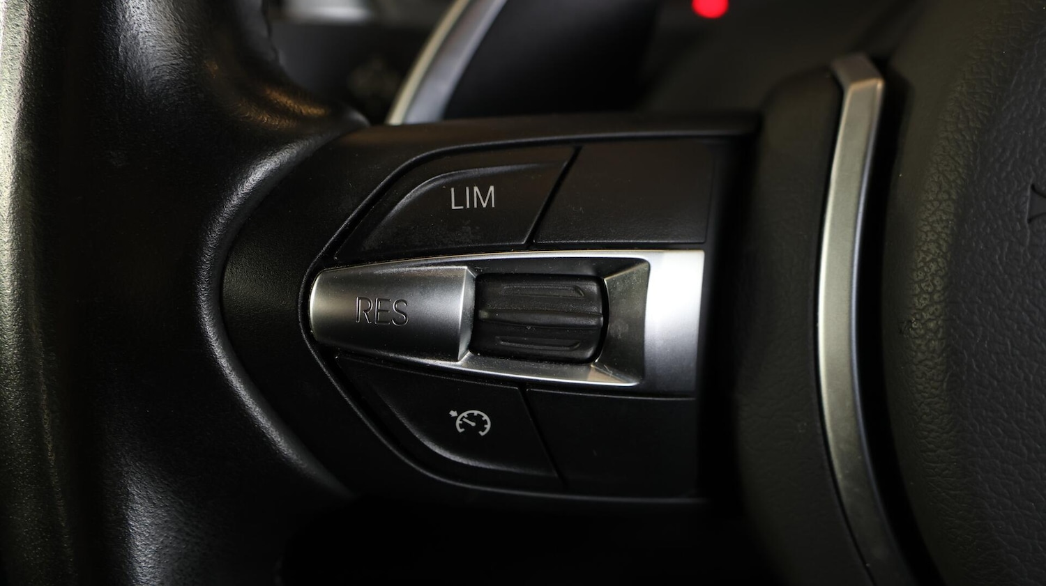 Used BMW 3 Series 2019 for sale - 76499939: Photo 25