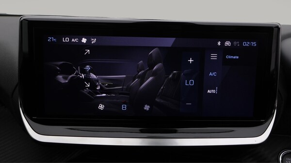 Used Peugeot 2008 2024 for sale - 75838762: Photo 13