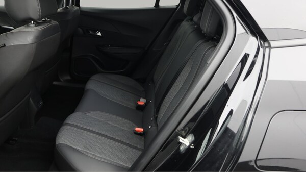 Used Peugeot 2008 2024 for sale - 75838762: Photo 17