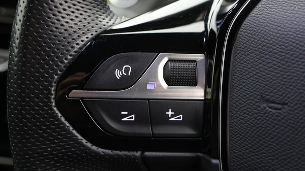 Used Peugeot 2008 2024 for sale - 75838762: Photo 23