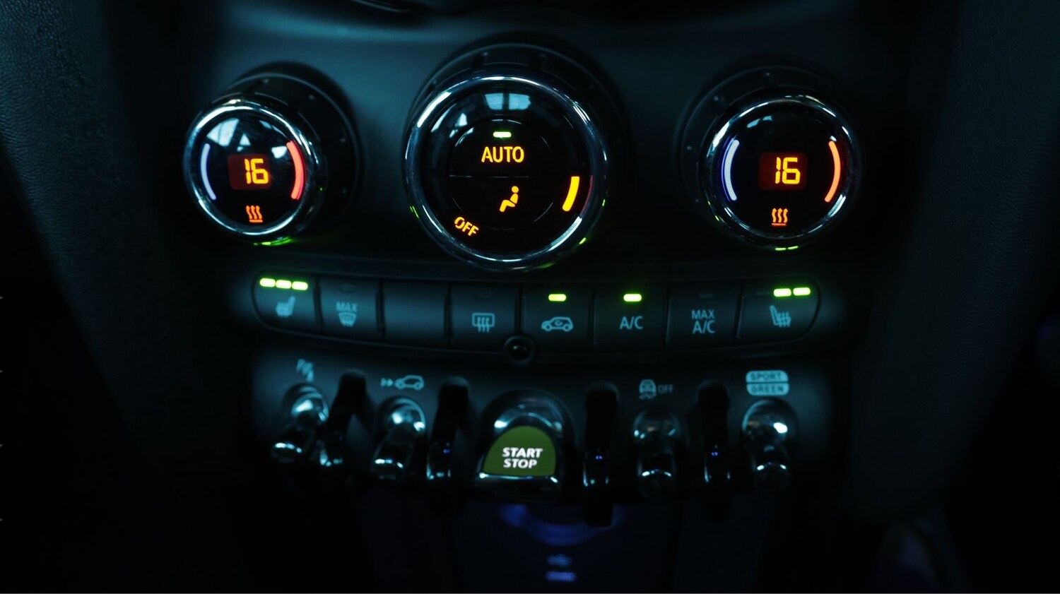 Used MINI Hatch 2023 for sale - 77926931: Photo 12