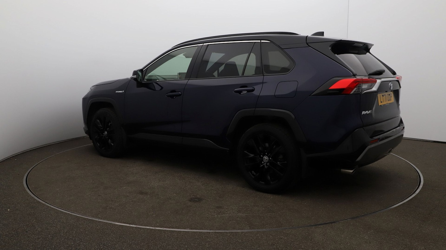 Used Toyota RAV4 2021 for sale - 77034472: Photo 27