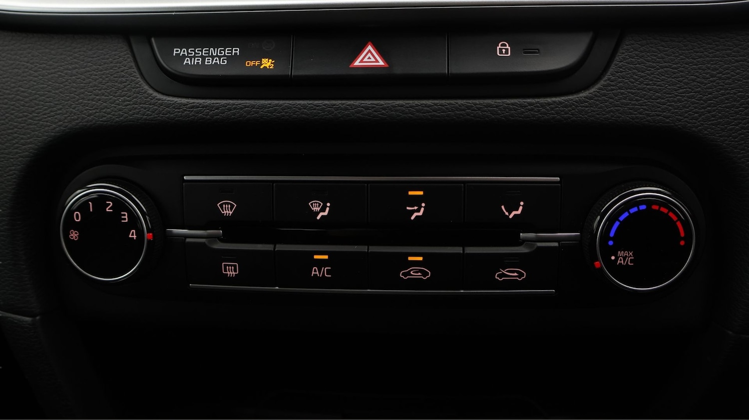 Used Kia Ceed 2024 for sale - 77214772: Photo 12