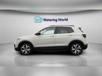 Used Volkswagen T-Cross 2023 for sale - 77495085: Photo