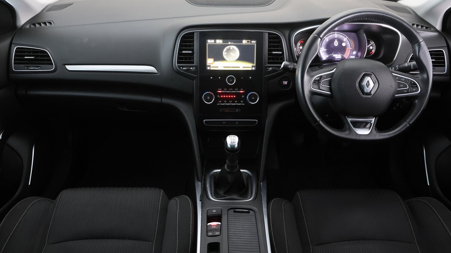 Used Renault Megane 2018 for sale - 77532190: Photo 12