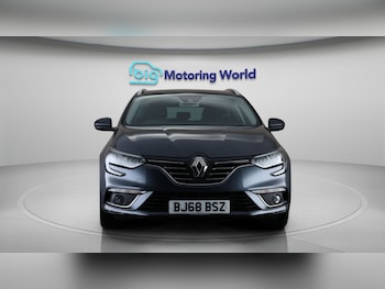 Used Renault Megane 2018 for sale - 77532190: Photo